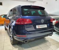 volkswagen-touareg-small-1