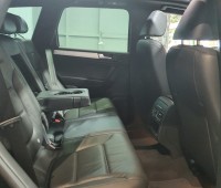 volkswagen-touareg-small-3