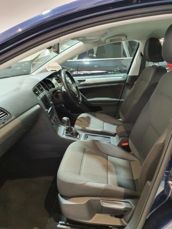 volkswagen-golf-tsi-big-6