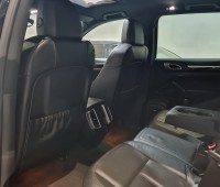 porsche-cayenne-small-6