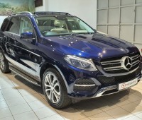 mercedes-benz-gle-250d-4matic-small-0