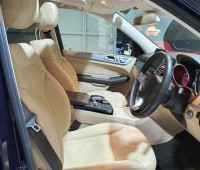 mercedes-benz-gle-250d-4matic-small-2