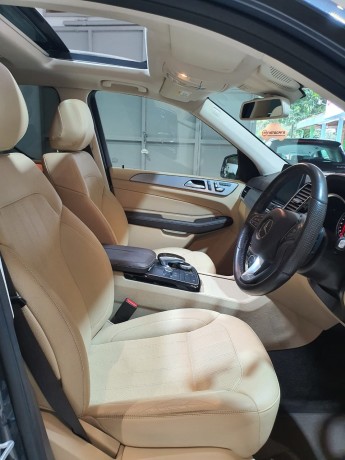 mercedes-benz-gle-250d-big-2