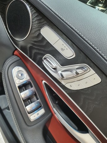 mercedes-benz-c200-amg-line-big-3