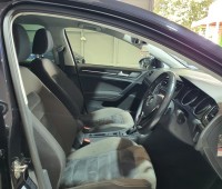 mercedes-benz-c200-amg-line-small-2