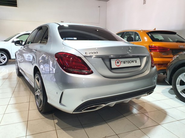 mercedes-benz-c200-amg-line-big-1