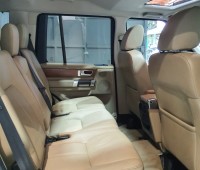 land-rover-discovery-4-hse-small-3