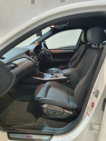 bmw-x4-xdrive-28i-big-5