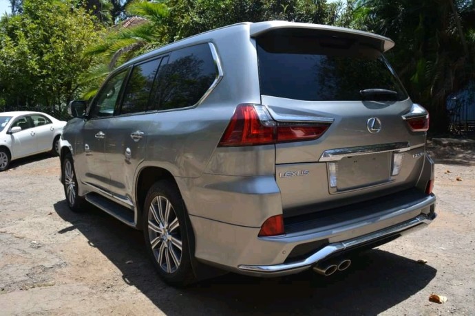 lexus-lx570-big-1