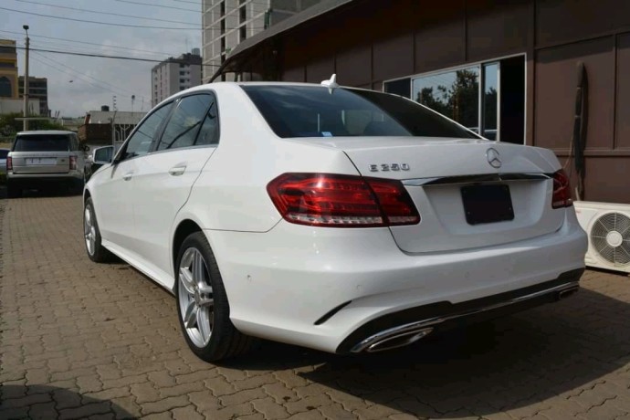 mercedes-e250-big-2