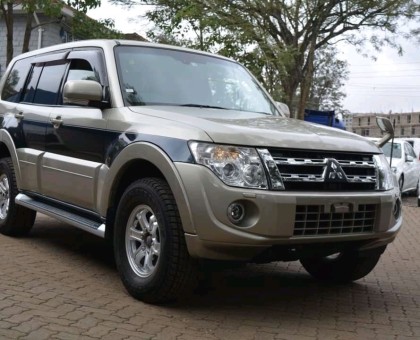Mitsubishi pajero