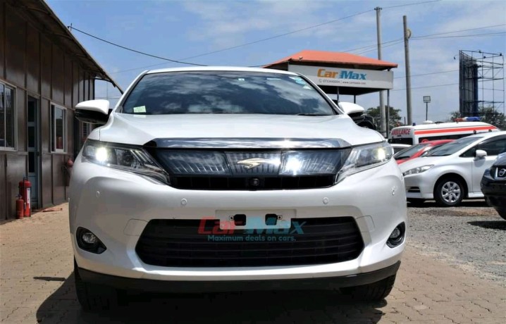 toyota-harrier-big-1