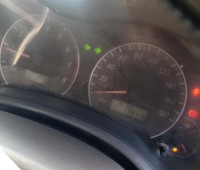 toyota-fielder-small-5