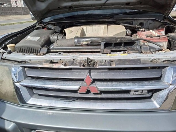 mitsubishi-pajero-big-2