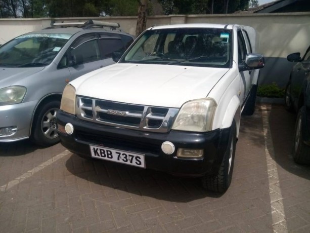 isuzu-double-cab-big-0