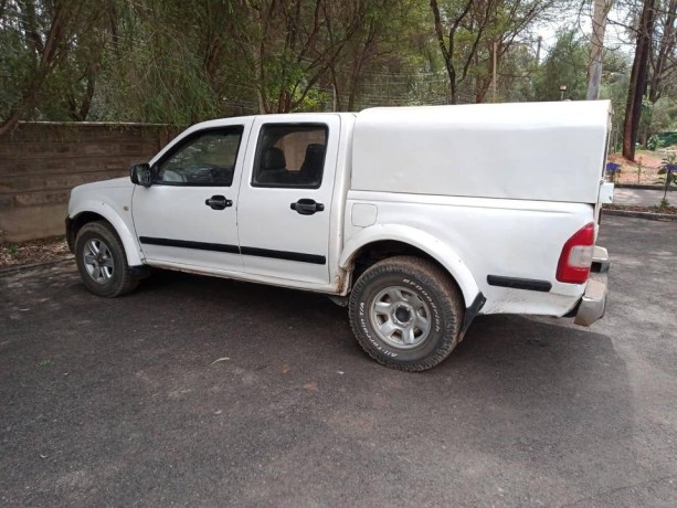 isuzu-double-cab-big-2