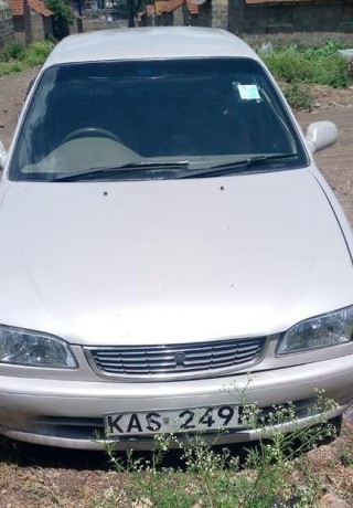 toyota-corolla-110-big-0