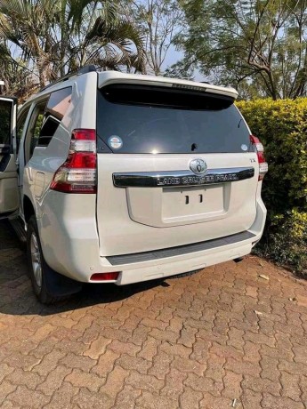 toyota-prado-tx-big-2