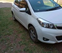toyota-vitz-small-0