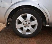 nissan-lafesta-small-3