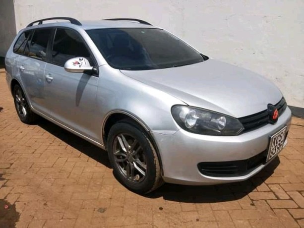volkswagen-golf-variant-big-2