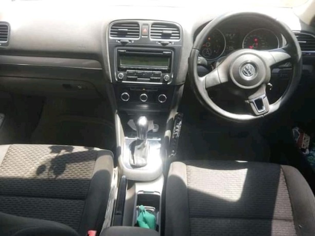 volkswagen-golf-variant-big-3