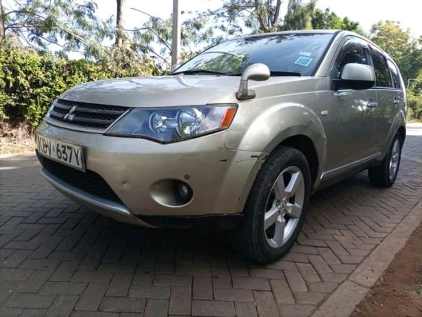 mistubishi-outlander-big-5