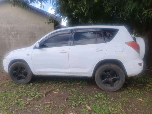 toyota-rav4-big-1