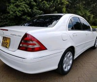 mercedes-benz-c200-small-2