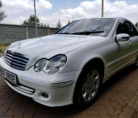 mercedes-benz-c200-small-1