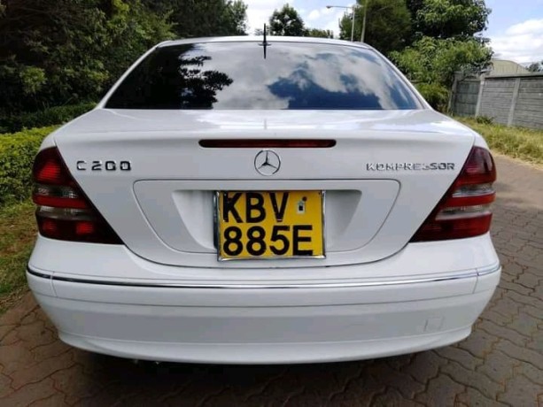 mercedes-benz-c200-big-4