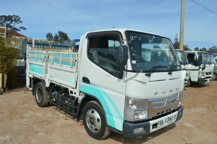 mitsubishi-fuso-canter-big-5