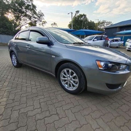 mitsubishi-galant-fortis-big-3