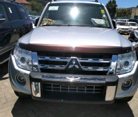 mistubishi-pajero-small-0