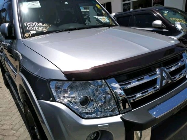 mistubishi-pajero-big-2