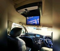 nissan-elgrand-small-2