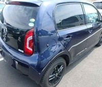 volkswagen-up-small-1