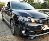 toyota-fielder-small-3