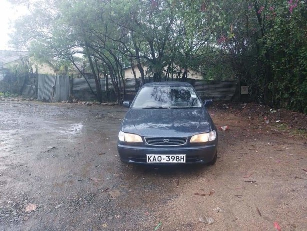 toyota-corolla-110-big-1