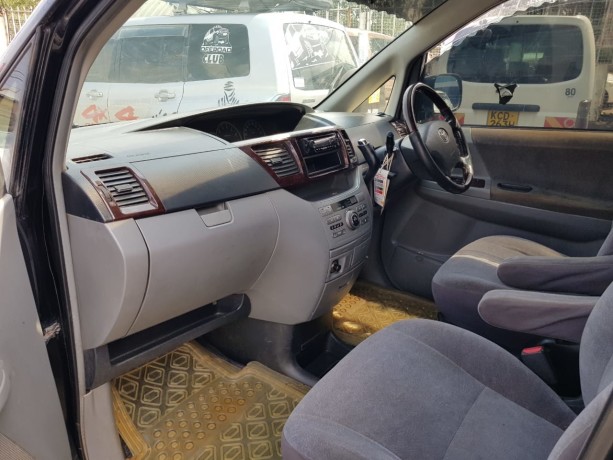2006-toyota-noah-for-sale-big-1