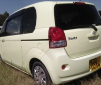 toyota-porte-small-3