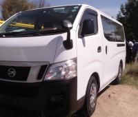 nissan-caravan-small-4