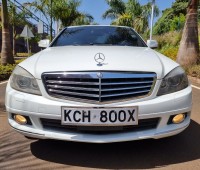 mercedez-benz-c200-small-3