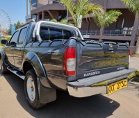 nissan-hardbody-np300-small-3