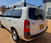 toyota-probox-small-0