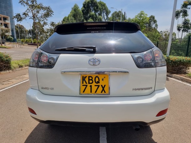 toyota-harrier-big-1