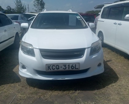 Toyota Fielder