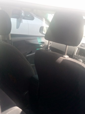 toyota-fielder-big-3