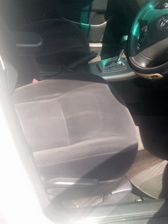 toyota-fielder-big-2