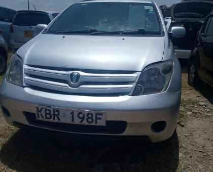 Toyota Ist